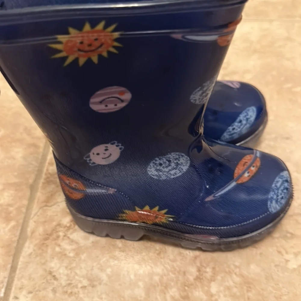 Old Navy Toddler Boys Tall Printed Out Of Space Rain Boots